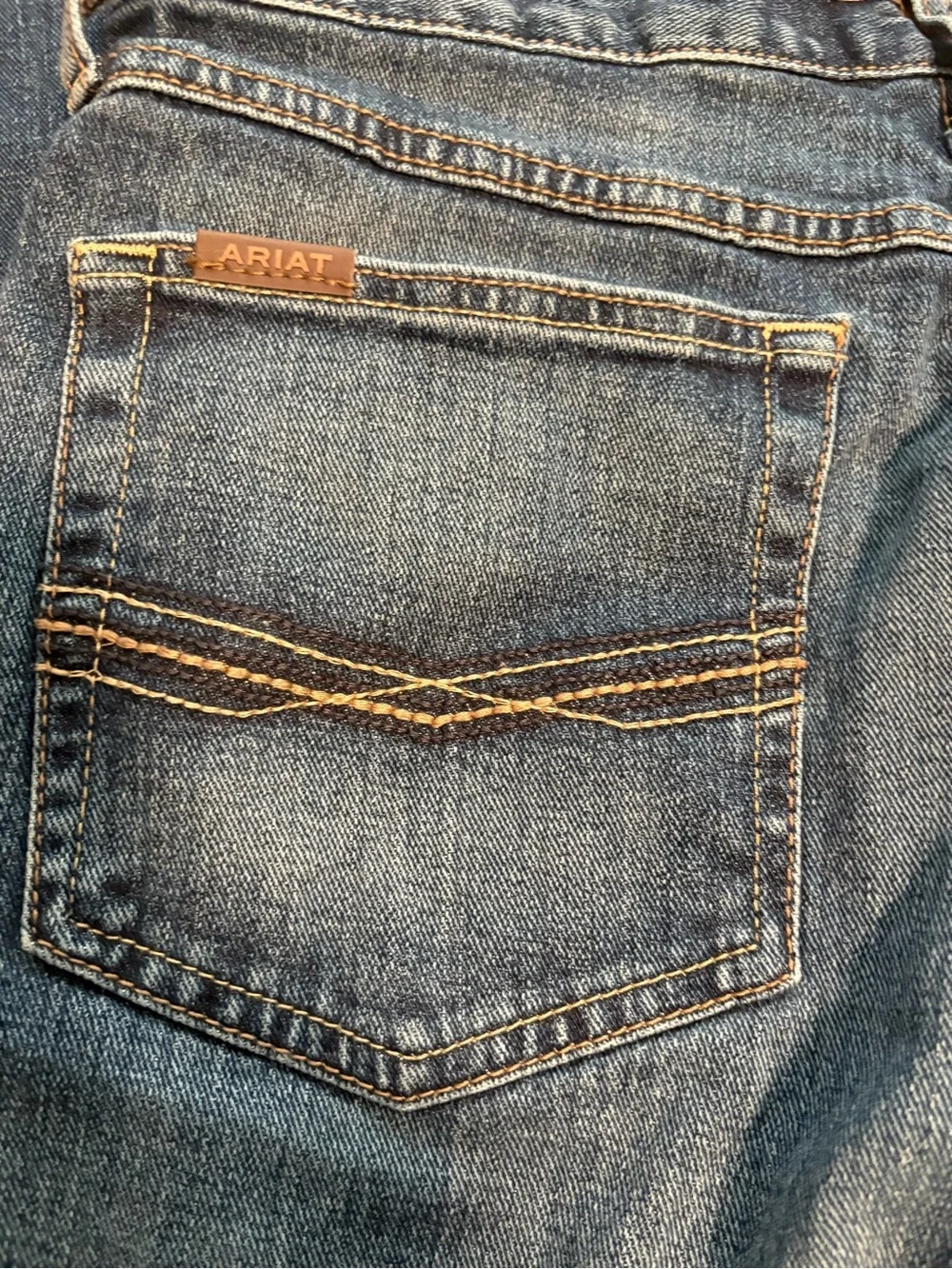 Ariat Men's Straight Jeans in Dark Wash Indigo